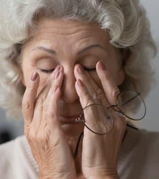 shutterstock_1694339047